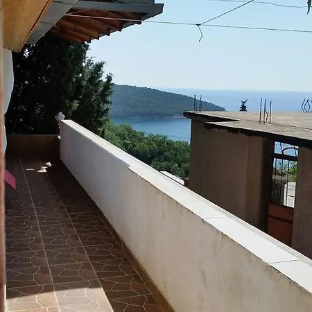 Tesoro Apartment